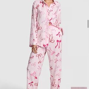 Victoria Secret/Pink Pink Bow Pajama Set